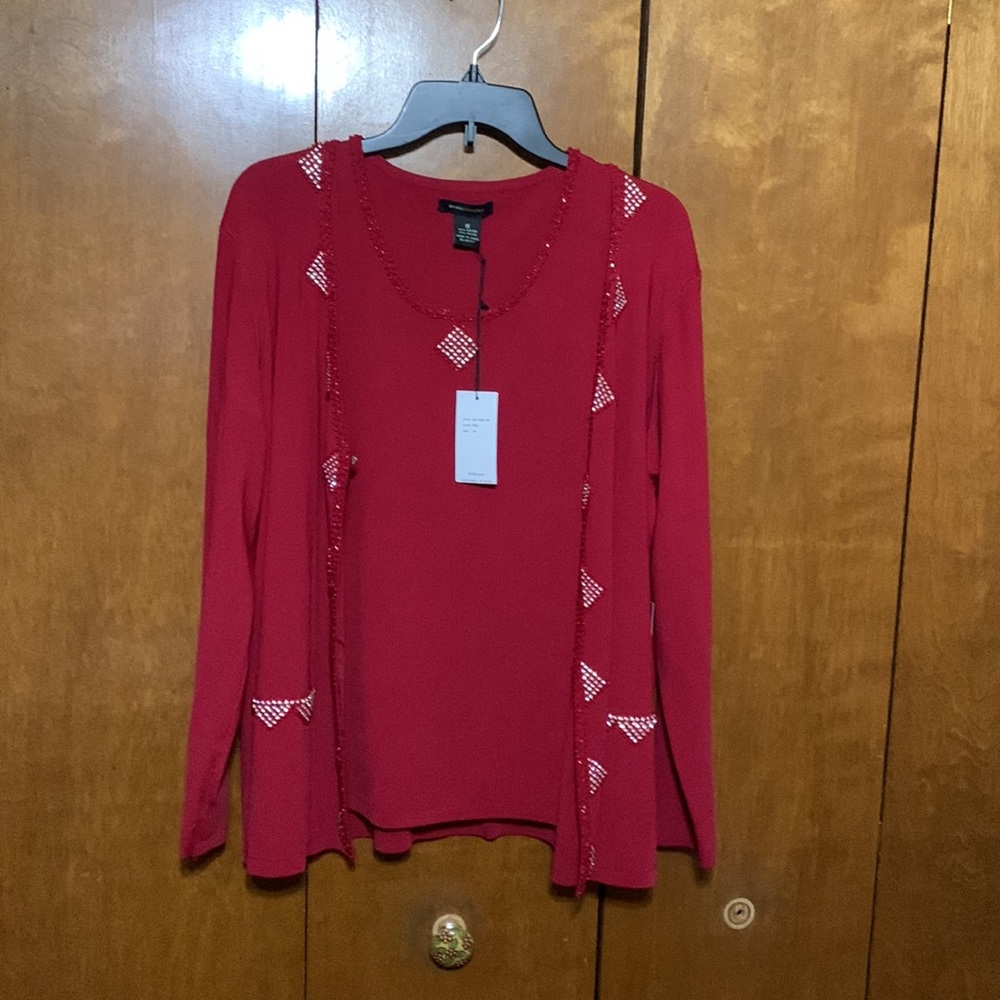 BCBGMAXAZRIA- NWT!! Beautiful Red Jeweled Jacket with Matching Sleeveless Shirt